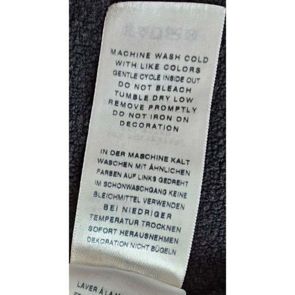 True Religion Jacket Women's Large Black Red Bleach Splatter Distressed Logo - Picture 15 of 15